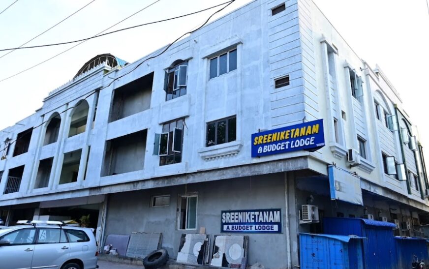 Sreeniketanam Lodge – Mantralayam