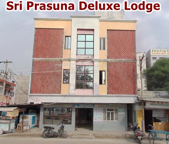 Sri Prasuna Deluxe Lodge